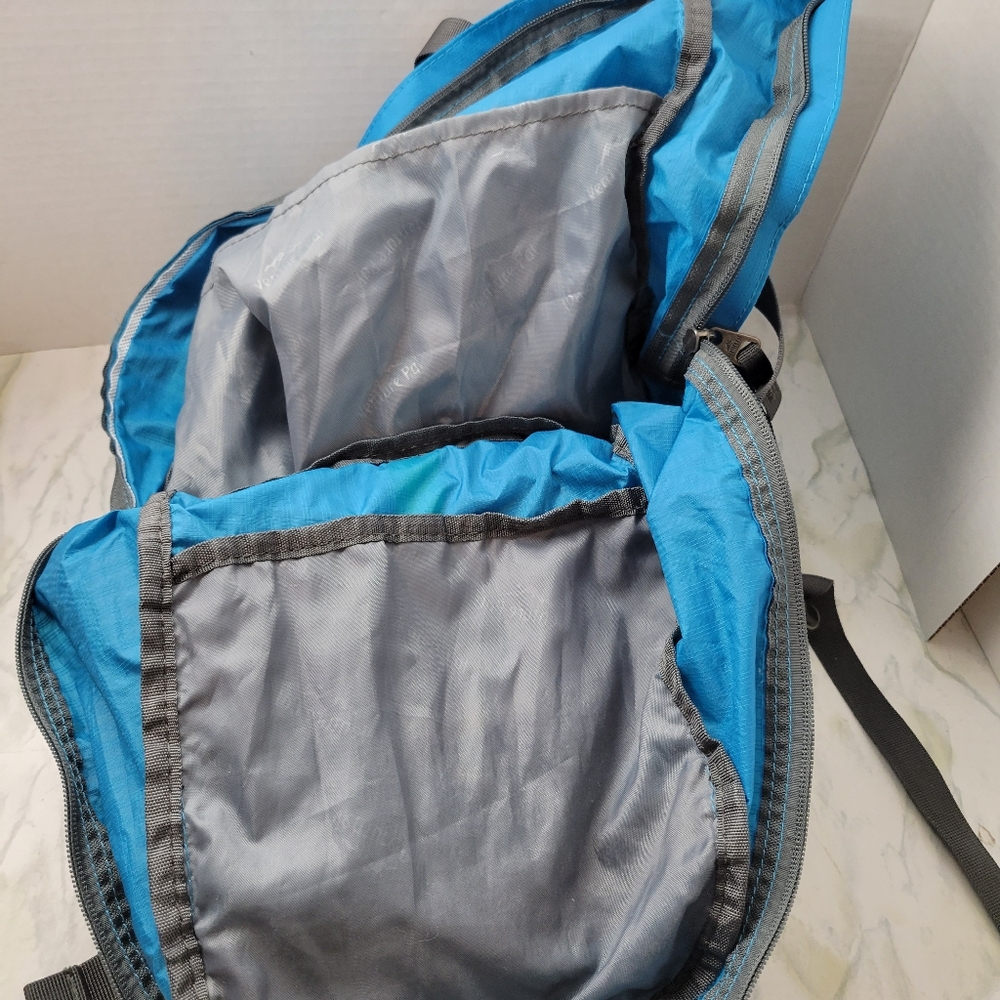 Venture Pal Lightweight Backpack - image 3